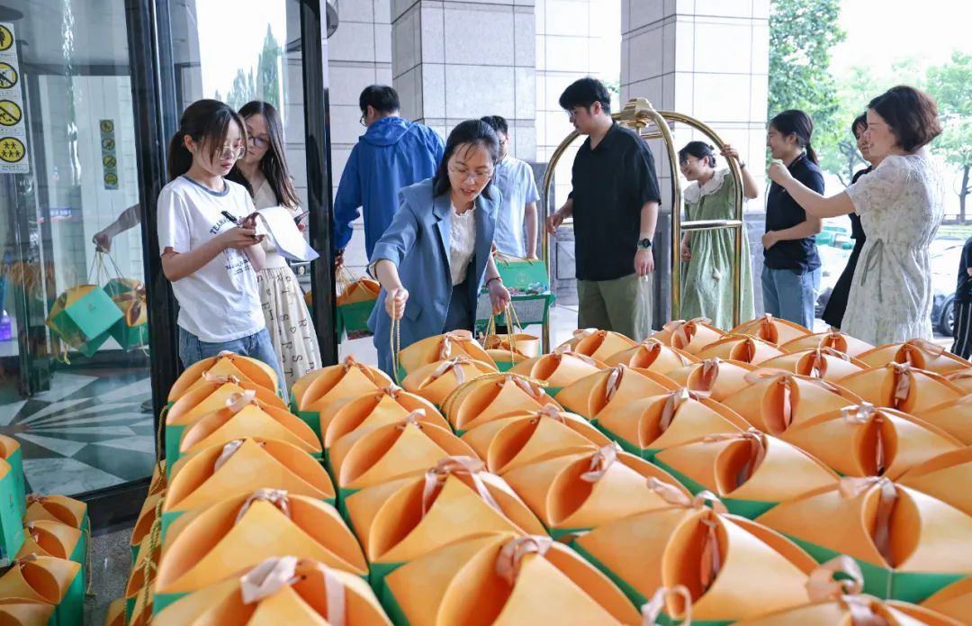 粽享端午情滿宜化!集團(tuán)各公司為廣大職工發(fā)放端午節(jié)福利(圖3) 圖片